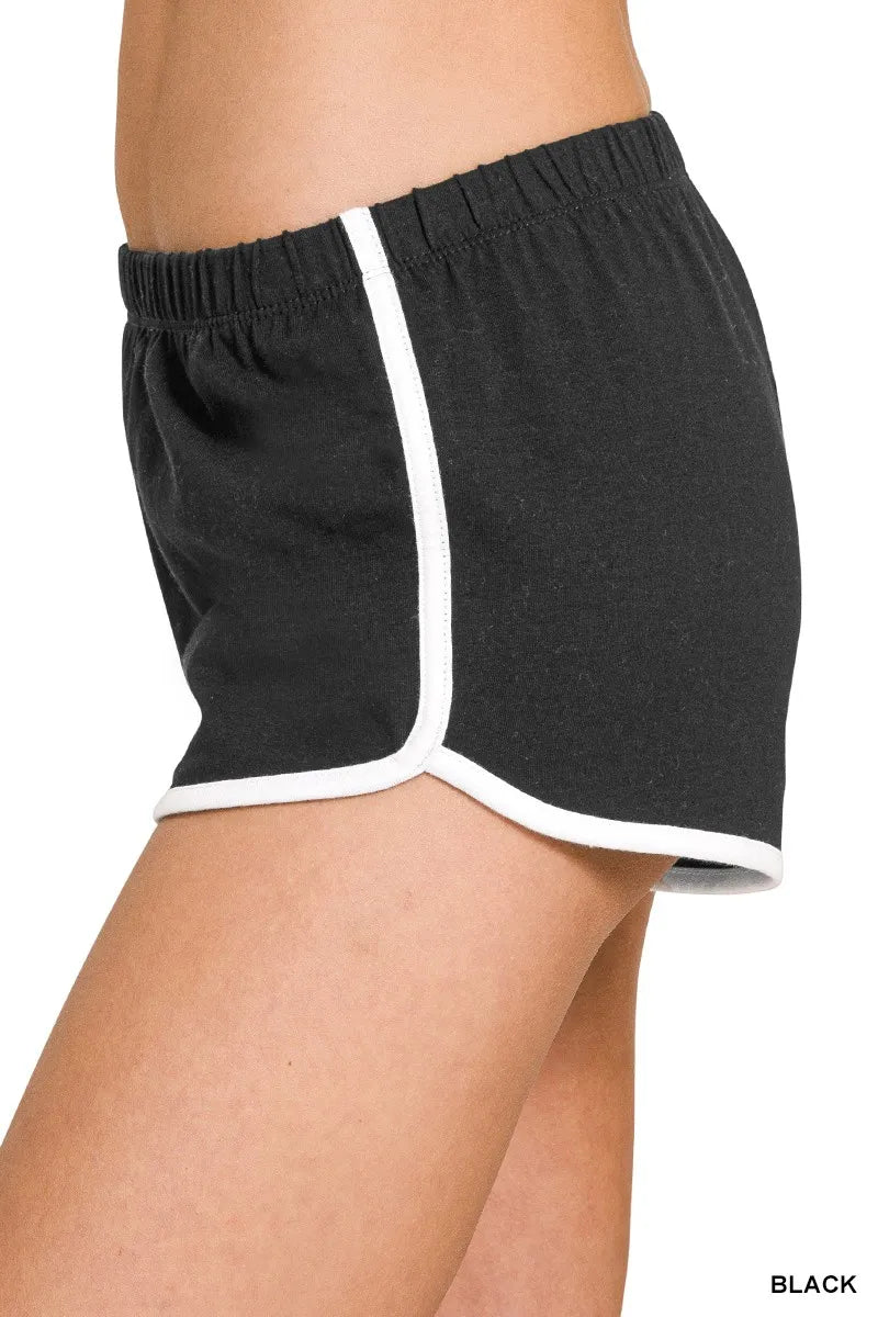 Dolphin Shorts in black