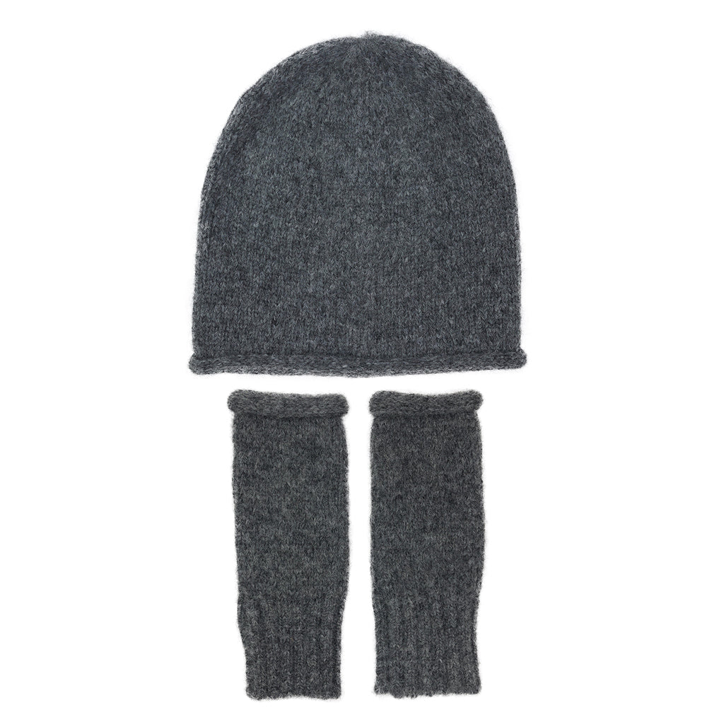Essential Knit Alpaca Beanie in Charcoal