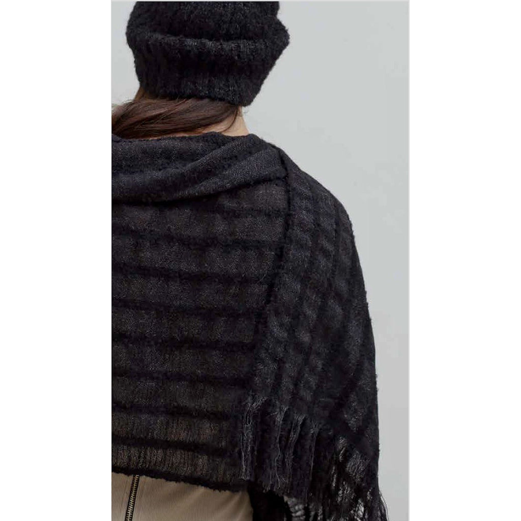 Black Plush Knit Alpaca Scarf-3