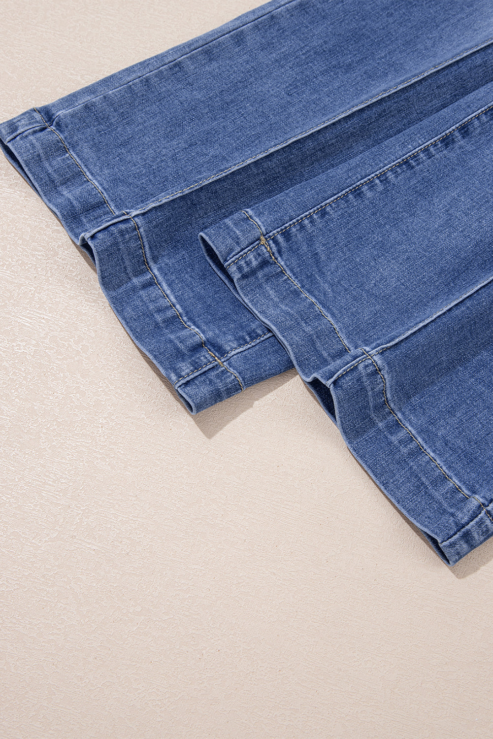 Center Seam Straight Loose Jeans