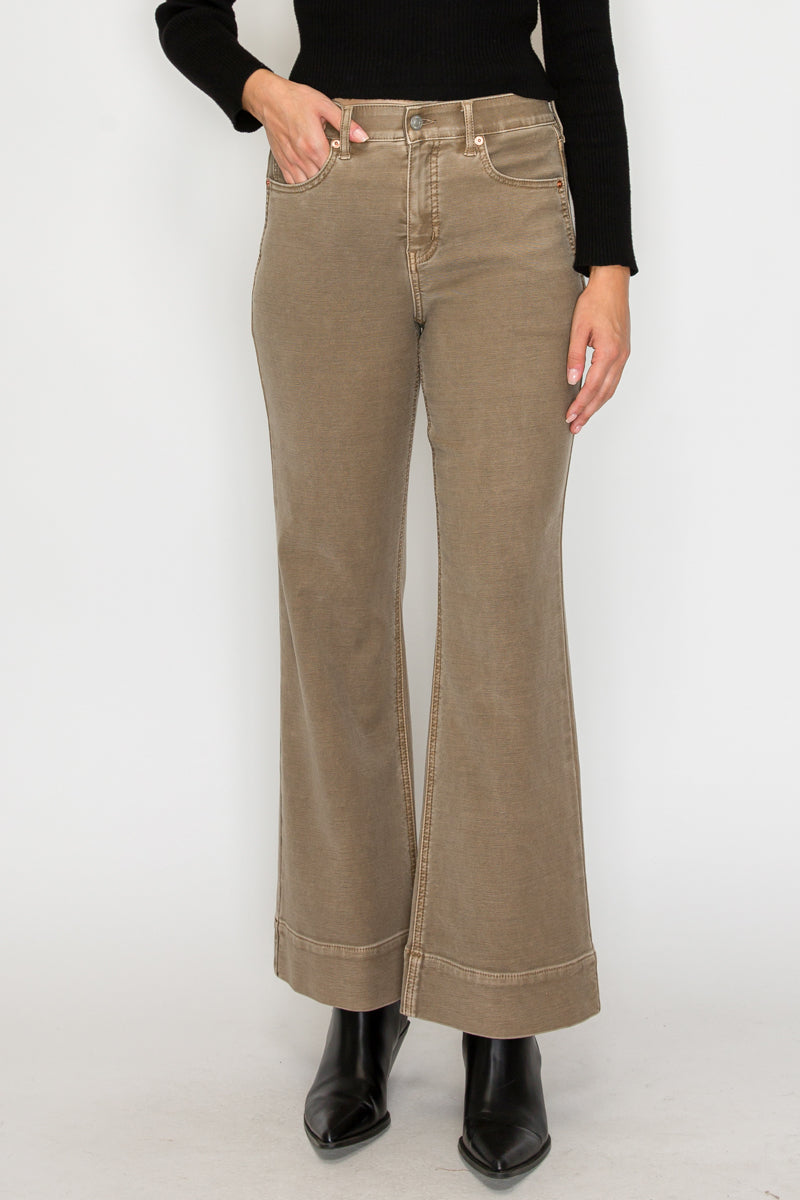 The Holly Jean - Tummy Control High Rise Jeans by Artmis Vintage