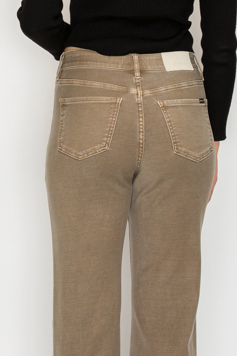 The Holly Jean - Tummy Control High Rise Jeans by Artmis Vintage