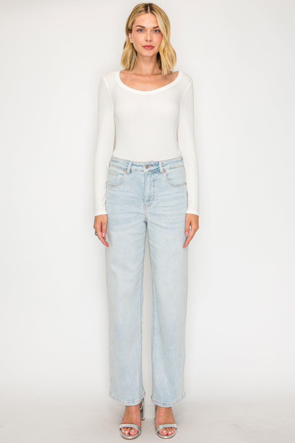 The Turin Jean - High Rise Straight with Tummy Control by Artemis Vintage in light wash