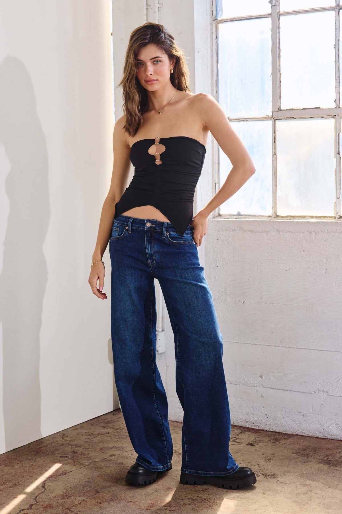 The Payton Jean - Mid Rise Wide Leg by Enjean
