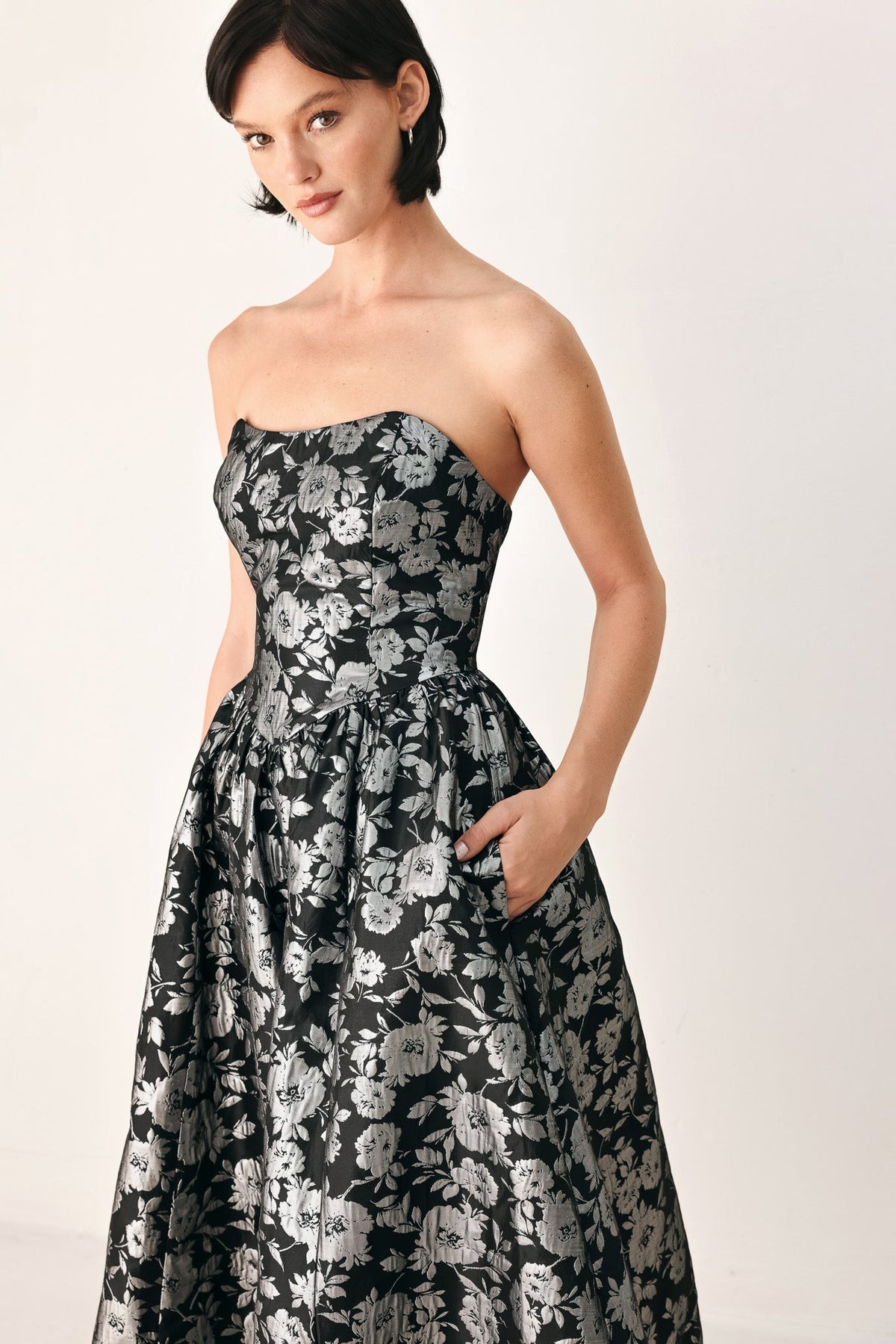 Sweetheart Sparkle Midi Dress