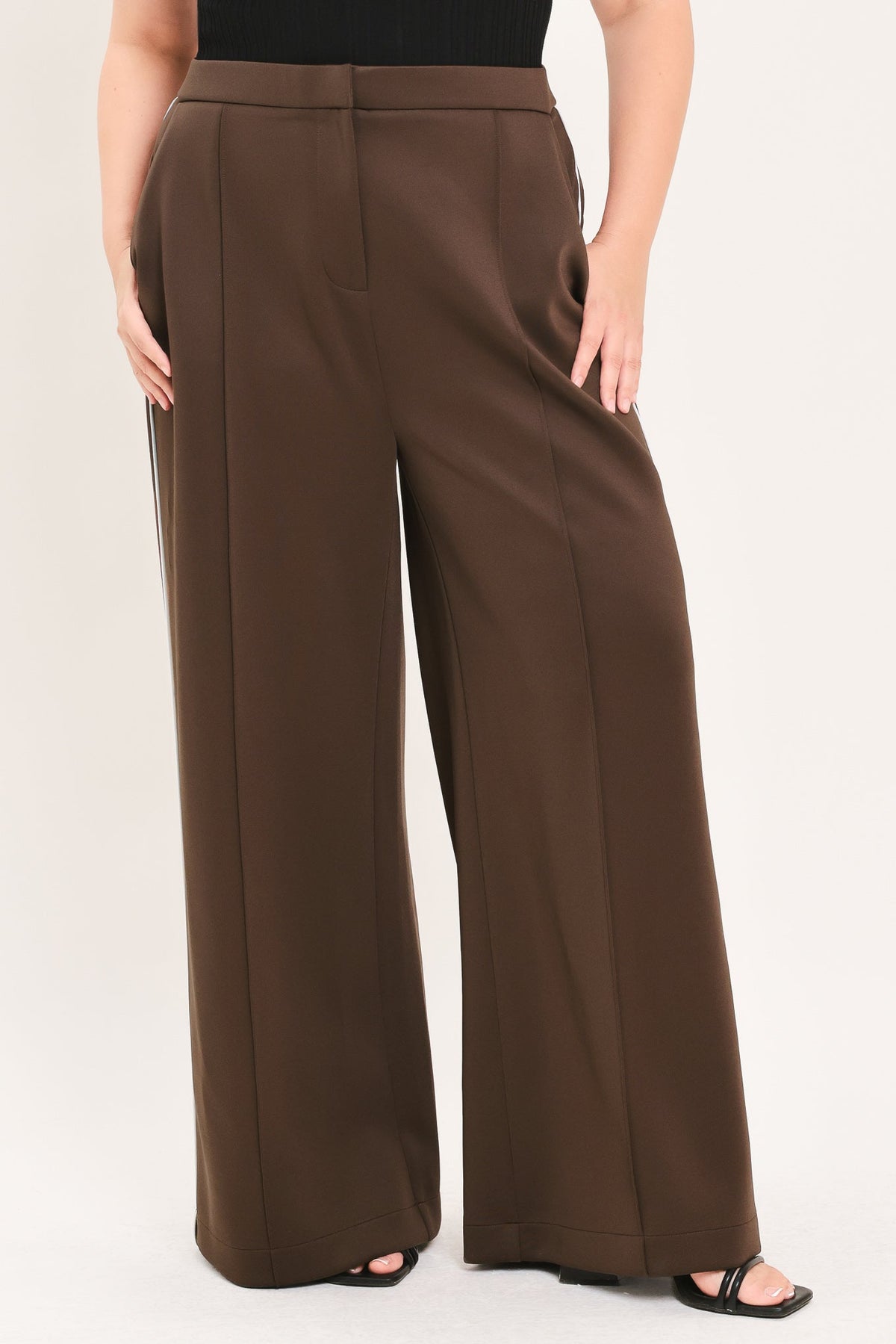 Side Stripe Stretch Pants