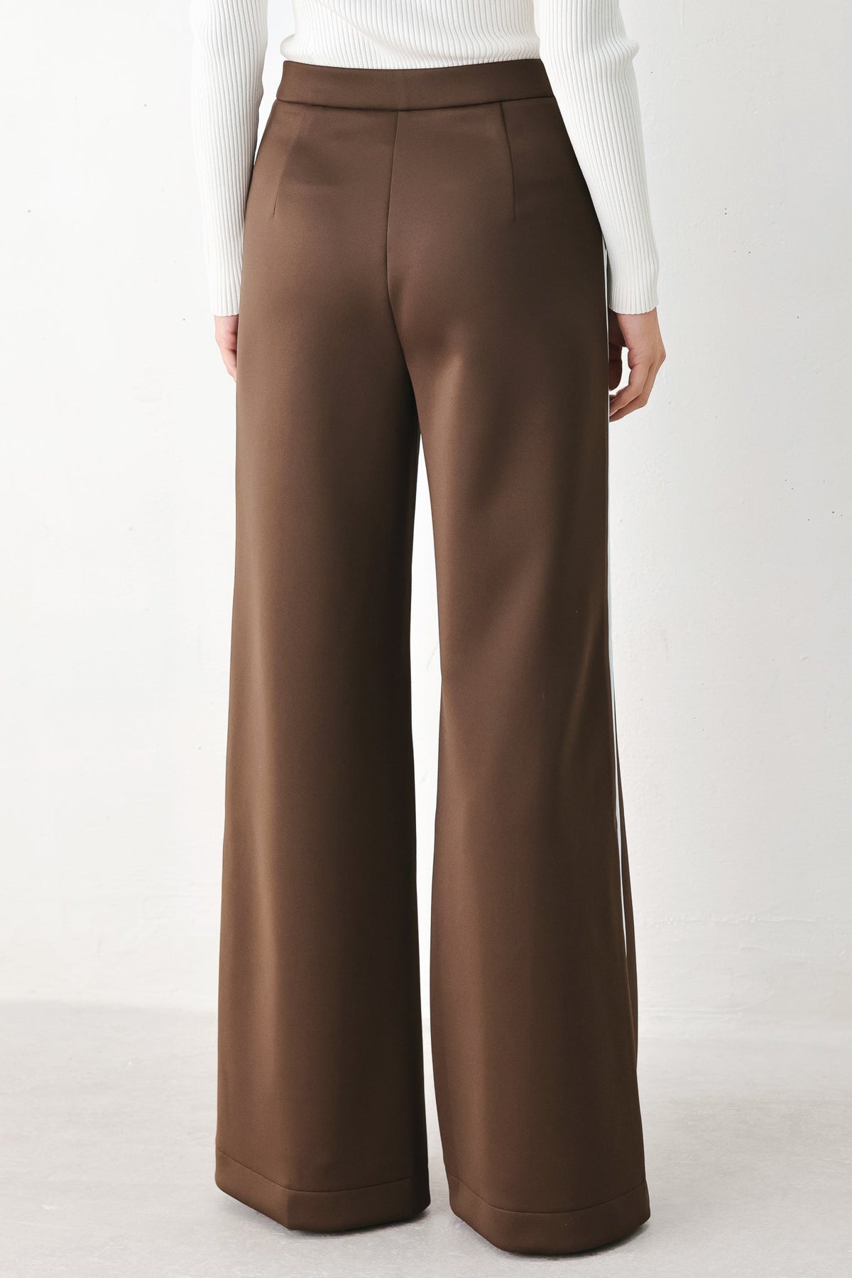 Side Stripe Stretch Pants
