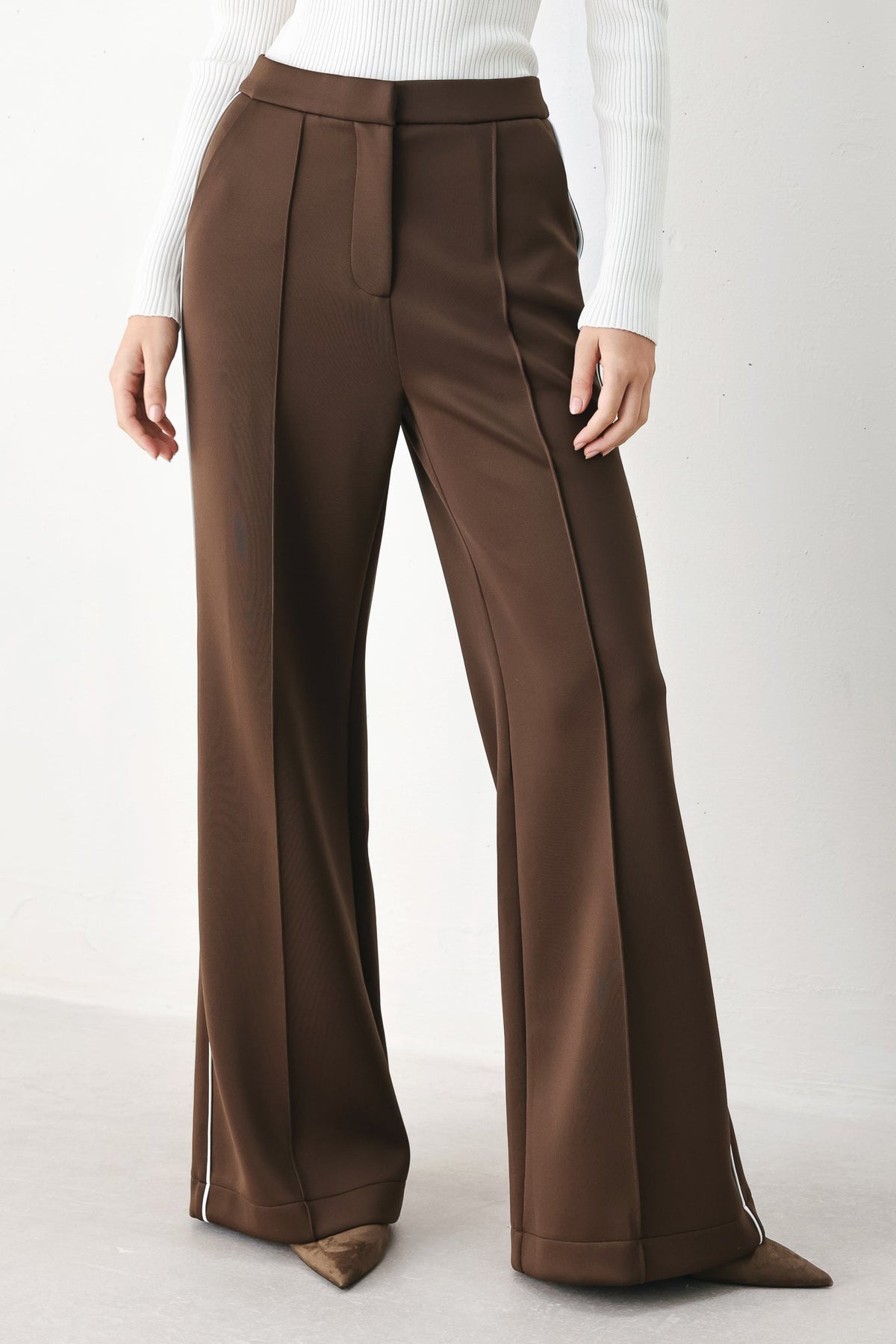Side Stripe Stretch Pants
