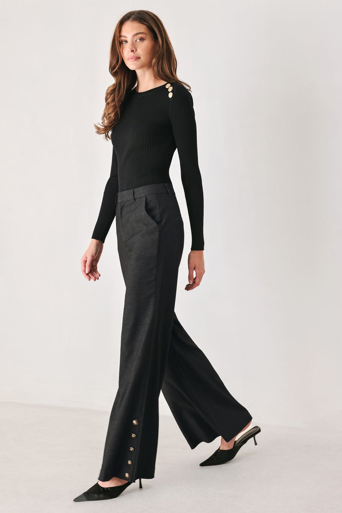 NEW - Noir Button-Hen Flare Pants