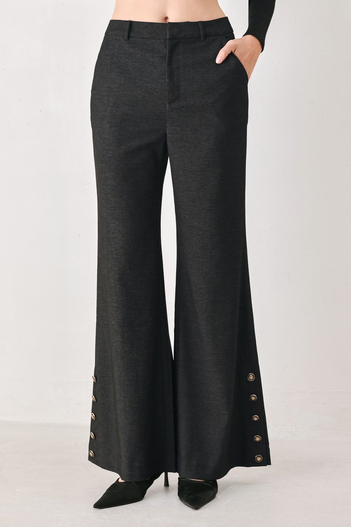 NEW - Noir Button-Hen Flare Pants