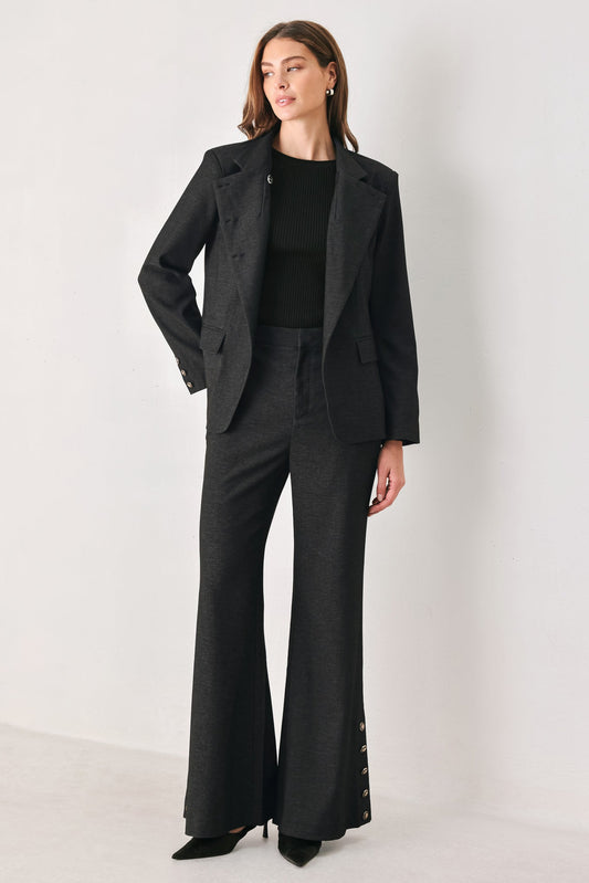Noir Button-Hen Flare Pants