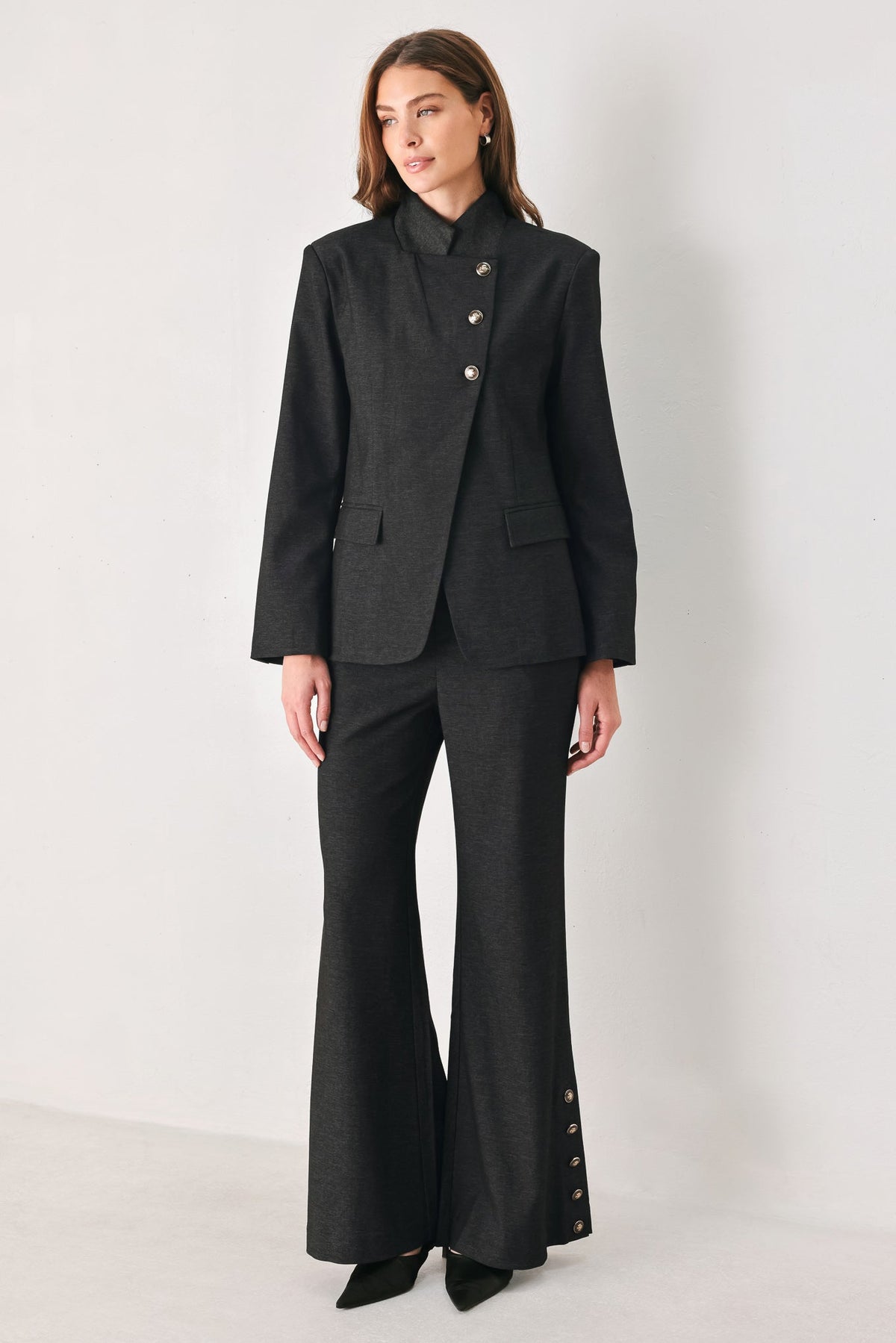 NEW - Noir Button-Hen Flare Pants