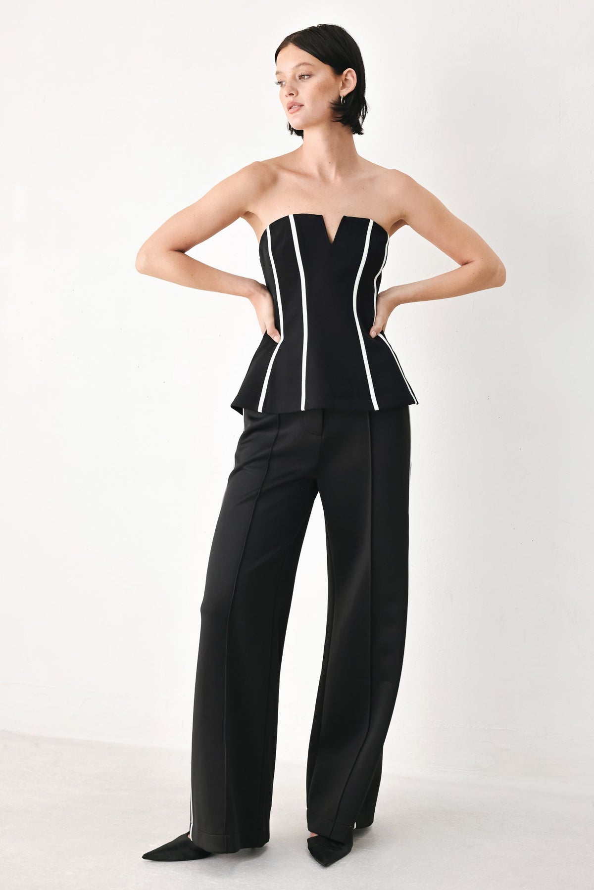 Reign Strapless Top