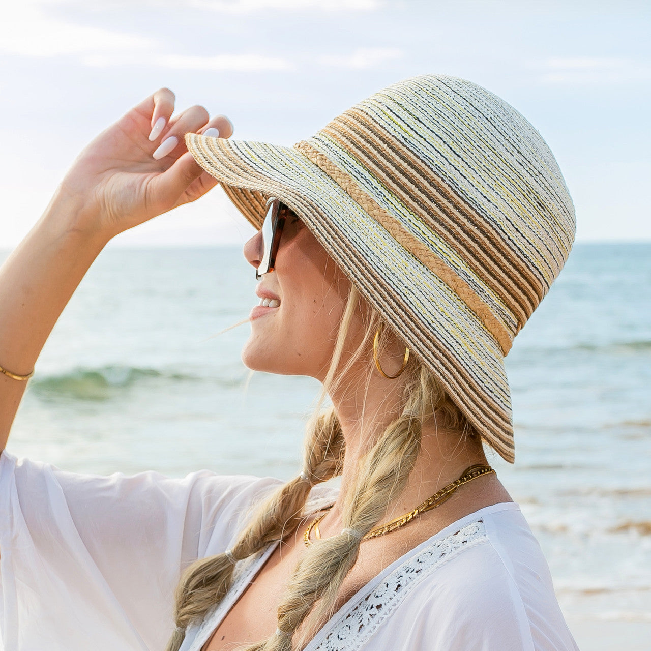 Foldable Multi-Stripe Sun Hat in multiple colors