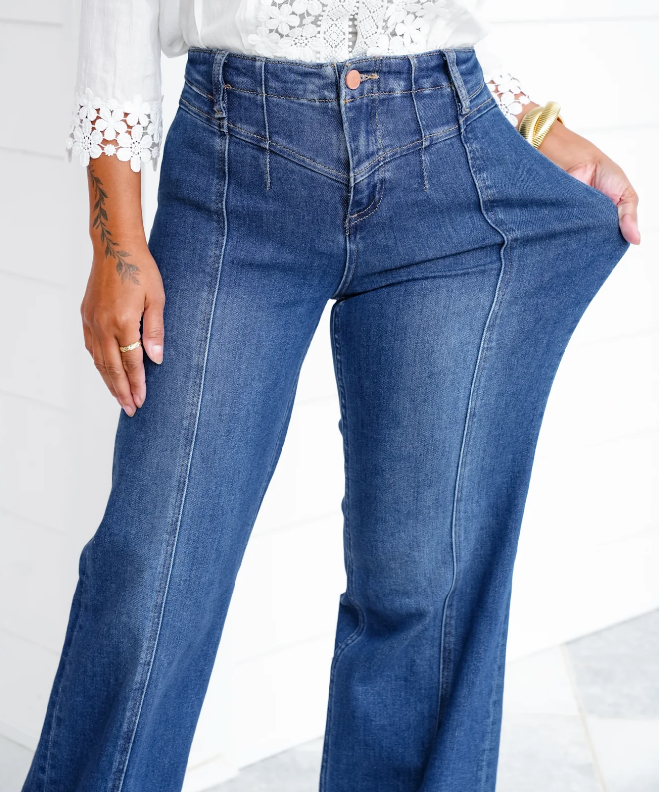 The Keli Jean - Mid Rise Seam Detail Wide Leg by RISEN