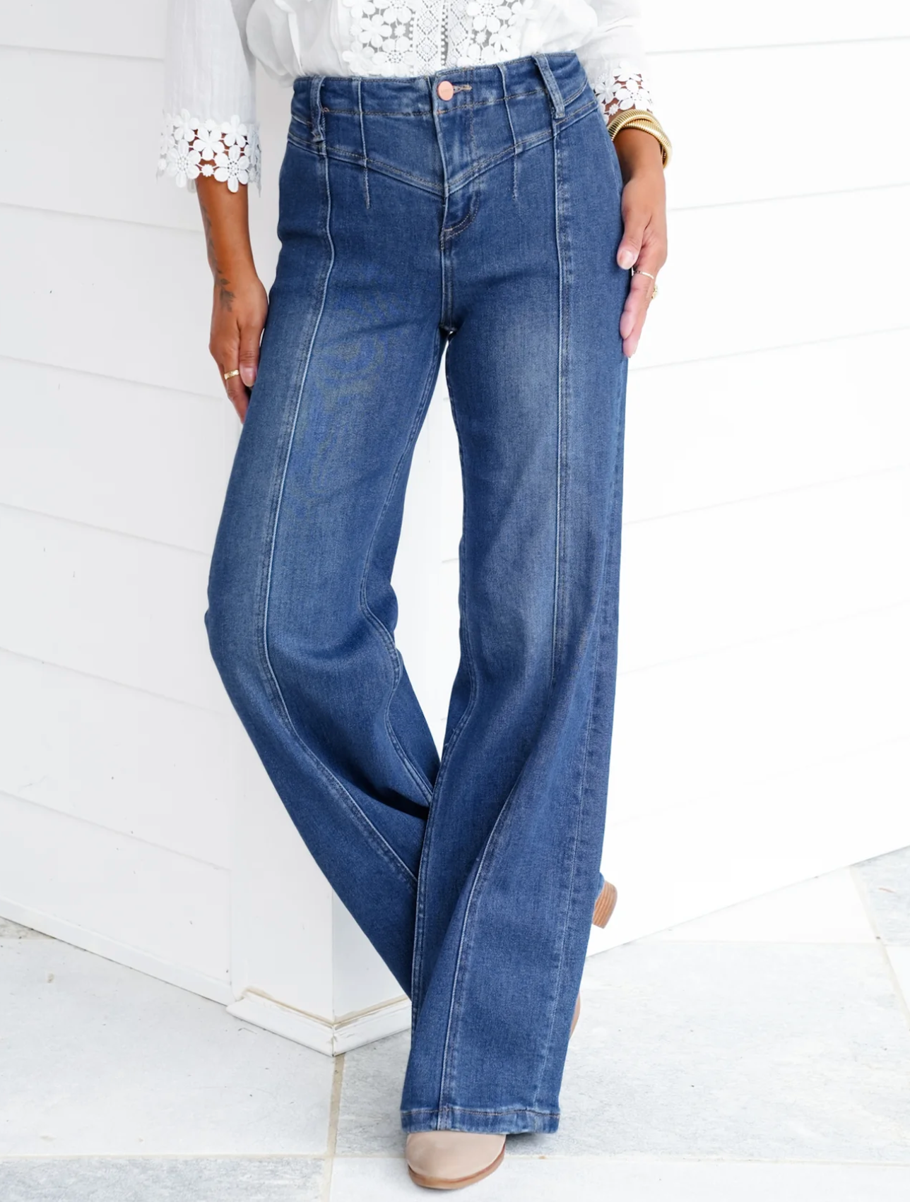 The Keli Jean - Mid Rise Seam Detail Wide Leg by RISEN