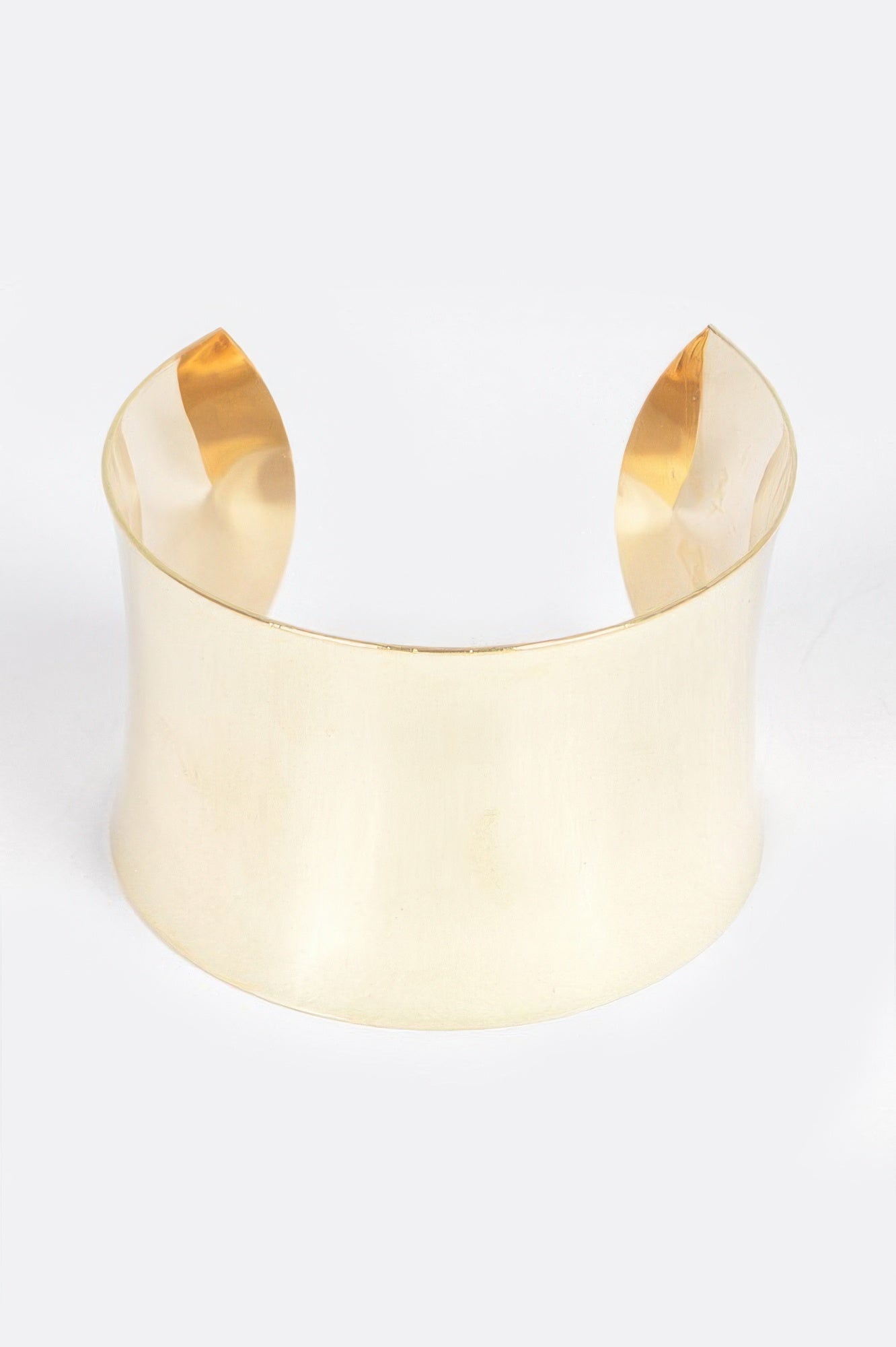 Metal Cuff in gold and silver