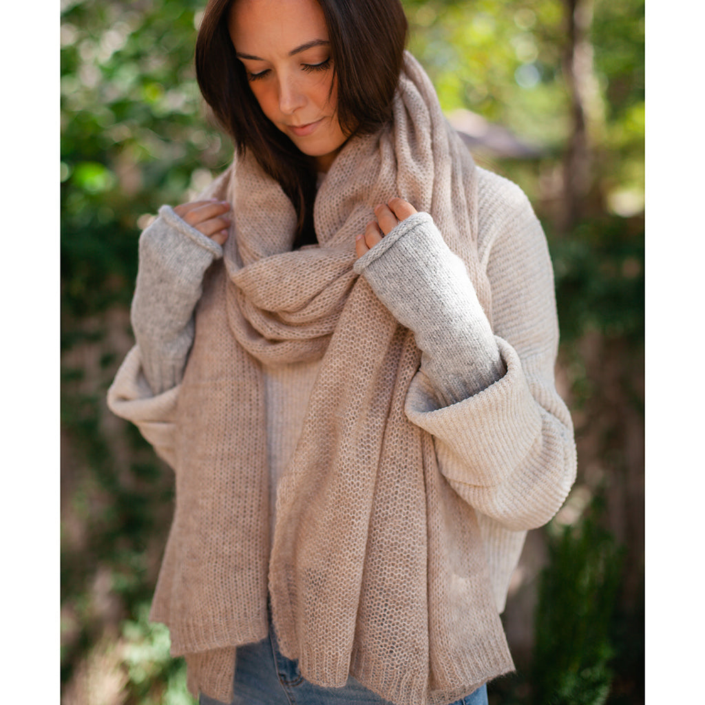 Soft Beige Handwoven Knit Alpaca Scarf-1