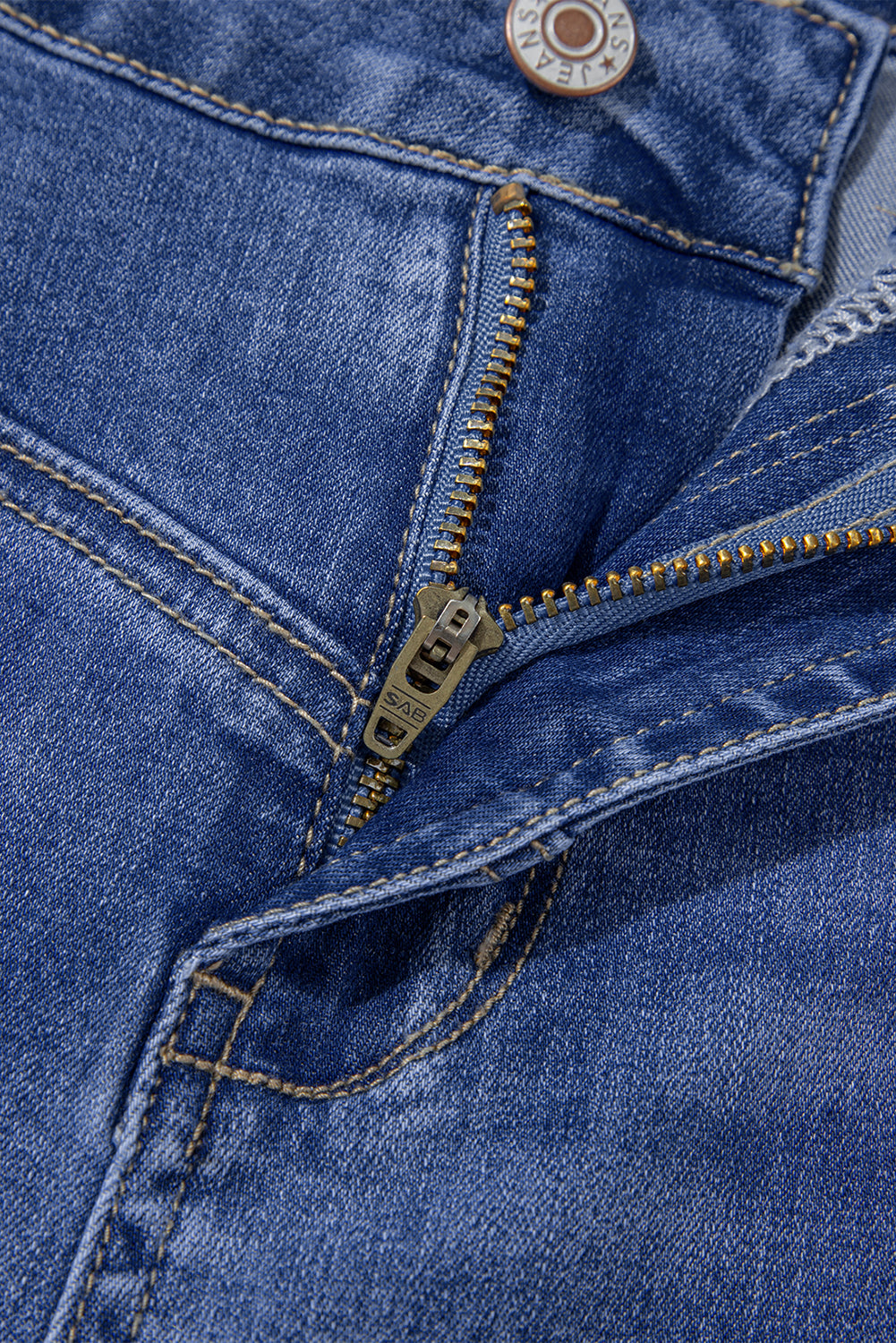Center Seam Straight Loose Jeans