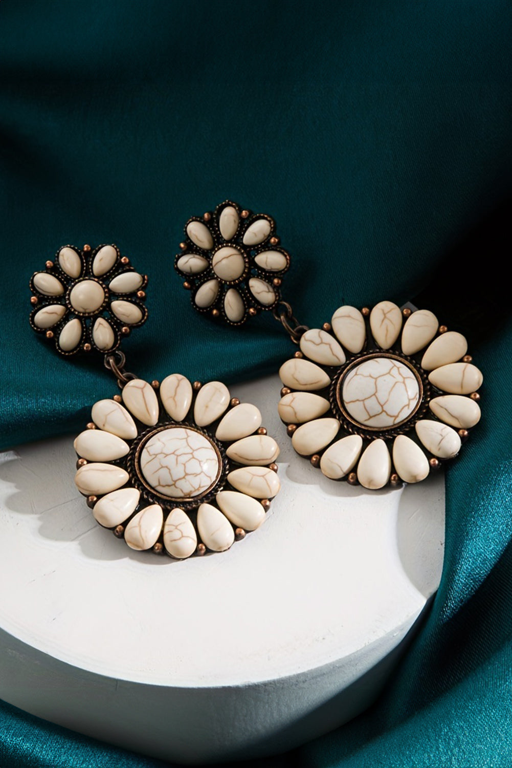 Daniela Flower Dangle Earrings