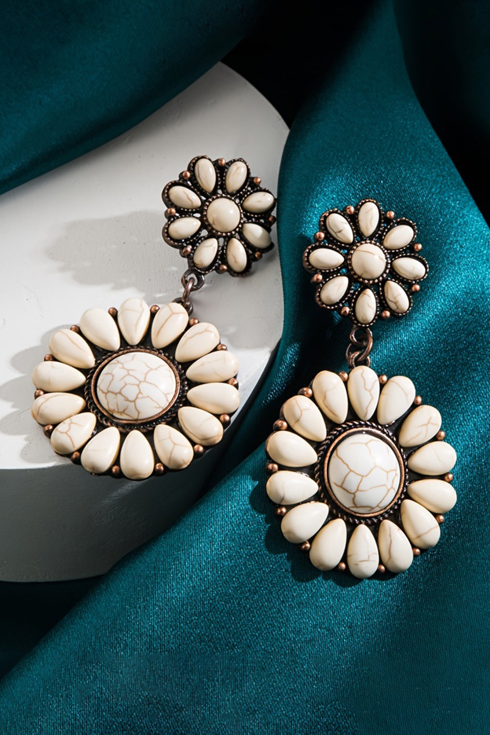 Daniela Flower Dangle Earrings
