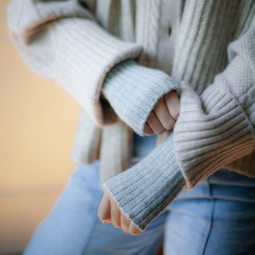 Gray Minimalist Alpaca Gloves-1