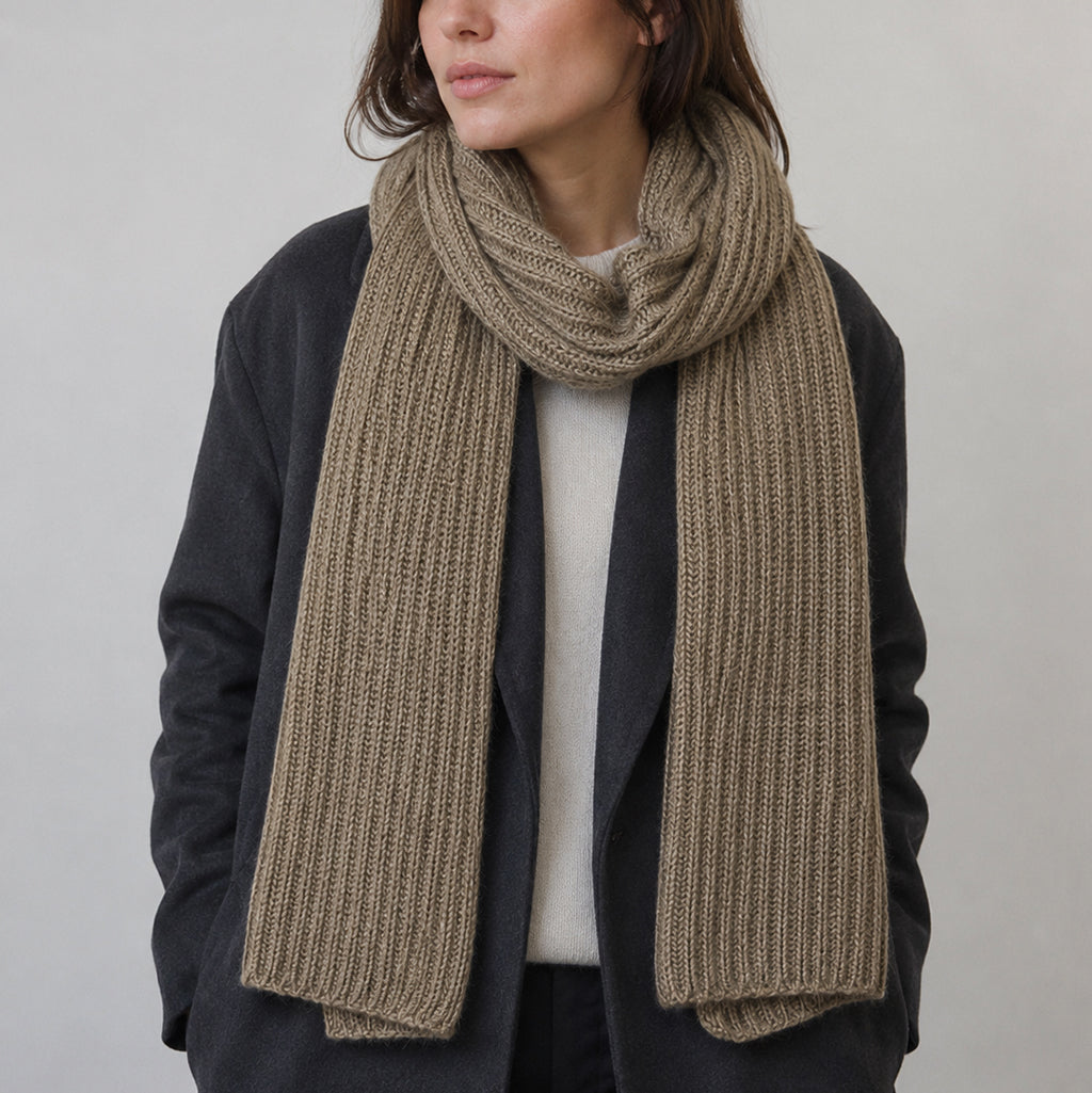 Mocha Ribbed Knit Cashmere Scarf-1
