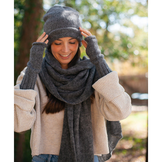 Essential Knit Alpaca Beanie in Charcoal